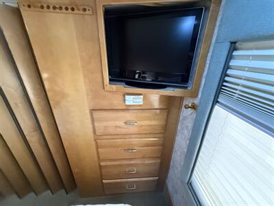 2006 Western Recreation Vehicl Alpine Coach 36MD - Photo 47 - Rillito, AZ 85654
