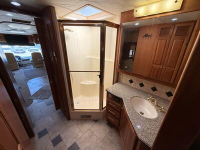 2007 Country Coach Allure 430 Hood River - Photo 16 - Rillito, AZ 85654