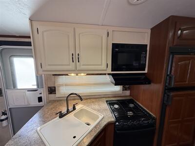 2011 Keystone Outback 260 FL   - Photo 36 - Rillito, AZ 85654