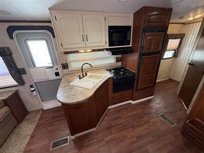 2011 Keystone Outback 260 FL   - Photo 33 - Rillito, AZ 85654