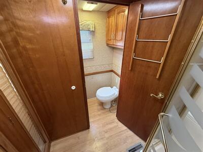 2005 Newmar Dutch Star 4023 - Photo 40 - Rillito, AZ 85654