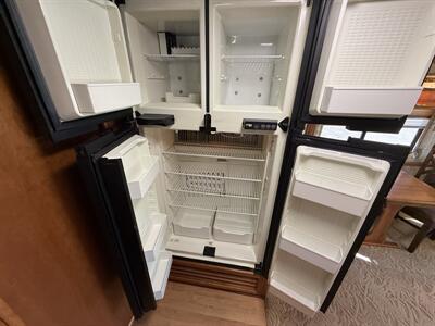 2005 Newmar Dutch Star 4023 - Photo 31 - Rillito, AZ 85654