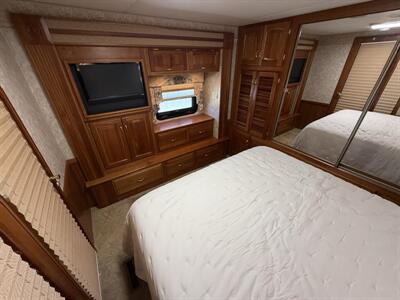 2005 Newmar Dutch Star 4023 - Photo 49 - Rillito, AZ 85654