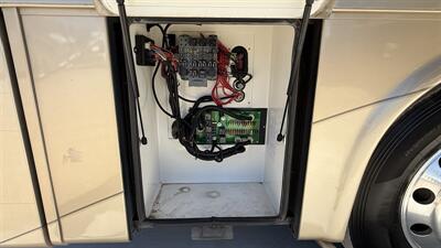 2005 Newmar Dutch Star 4023 - Photo 75 - Rillito, AZ 85654