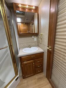 2005 Newmar Dutch Star 4023 - Photo 34 - Rillito, AZ 85654