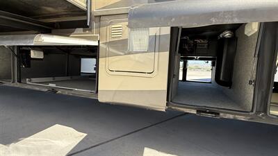 2005 Newmar Dutch Star 4023 - Photo 72 - Rillito, AZ 85654