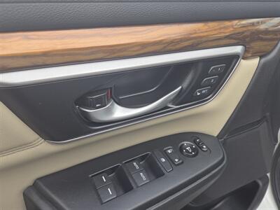 2018 Honda CR-V Touring   - Photo 10 - Roseville, CA 95678