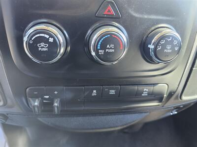 2018 RAM 2500 Tradesman   - Photo 16 - Roseville, CA 95678