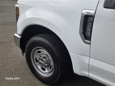 2018 Ford F-250 Super Duty XL 6.2   - Photo 3 - Roseville, CA 95678