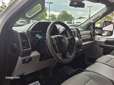 2018 Ford F-250 Super Duty XL 6.2   - Photo 8 - Roseville, CA 95678