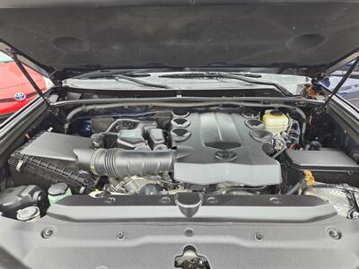 2015 Toyota 4Runner SR5 - Photo 43 - Roseville, CA 95678