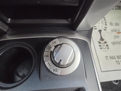 2015 Toyota 4Runner SR5 - Photo 34 - Roseville, CA 95678