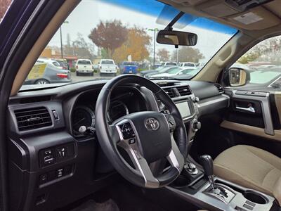 2015 Toyota 4Runner SR5 - Photo 13 - Roseville, CA 95678