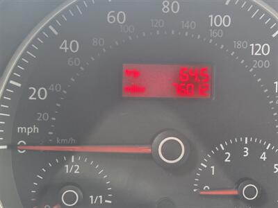 2009 Volkswagen Beetle Base PZEV   - Photo 13 - Roseville, CA 95678