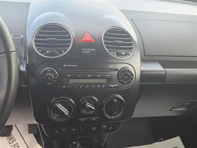 2009 Volkswagen Beetle Base PZEV   - Photo 15 - Roseville, CA 95678