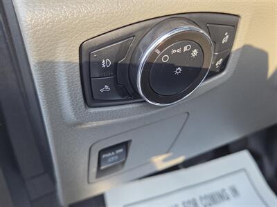 2019 Ford F-150 8 FOOT BED - 5.0L ENGINE - LOW MIELAGE   - Photo 16 - Roseville, CA 95678