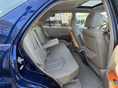2001 Lexus RX 300 4x4 - Clean history report - Must see!!   - Photo 18 - Roseville, CA 95678