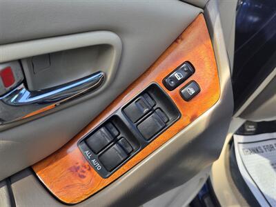 2001 Lexus RX 300 4x4 - Clean history report - Must see!!   - Photo 12 - Roseville, CA 95678