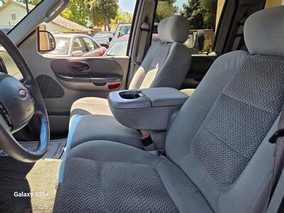 2003 Ford F-150 XLT -4 FULL DOORS - 1 OWNER - Photo 12 - Roseville, CA 95678