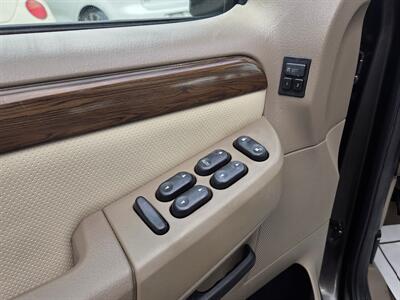 2005 Ford Explorer Eddie Bauer - Photo 11 - Roseville, CA 95678
