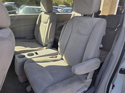 2016 Nissan Quest 3.5 S   - Photo 9 - Roseville, CA 95678
