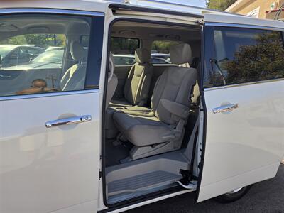 2016 Nissan Quest 3.5 S   - Photo 6 - Roseville, CA 95678