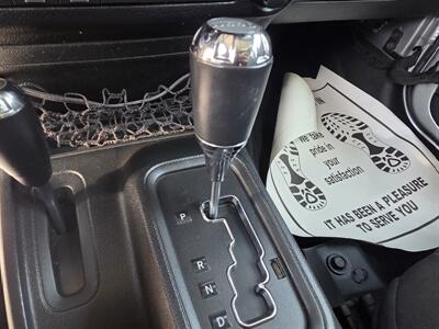 2018 Jeep Wrangler JK Unlimited Sport 4x4 - Hard top - Great shape   - Photo 26 - Roseville, CA 95678