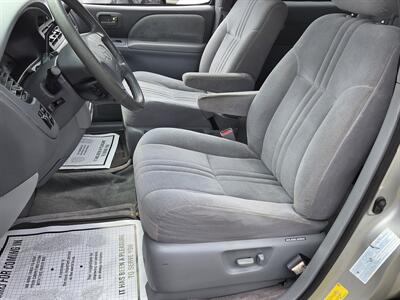 2002 Toyota Sienna LE - Photo 9 - Roseville, CA 95678