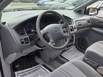 2002 Toyota Sienna LE - Photo 7 - Roseville, CA 95678