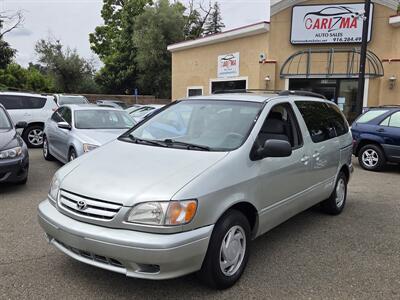 2002 Toyota Sienna LE - Photo 1 - Roseville, CA 95678