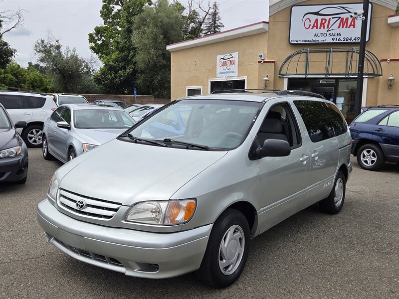 2002 Toyota Sienna LE   - Photo 1 - Roseville, CA 95678
