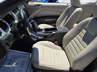 2011 Ford Mustang V6   - Photo 23 - Roseville, CA 95678
