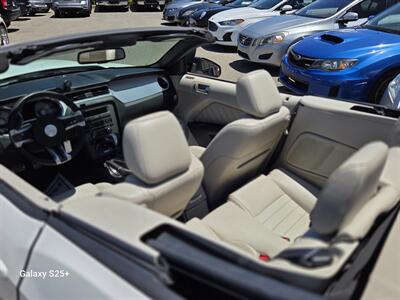 2011 Ford Mustang V6   - Photo 18 - Roseville, CA 95678