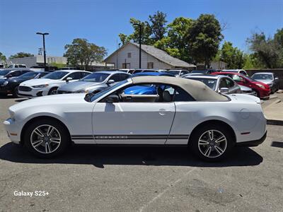 2011 Ford Mustang V6   - Photo 3 - Roseville, CA 95678
