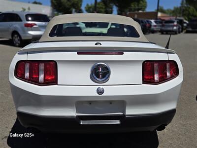 2011 Ford Mustang V6   - Photo 4 - Roseville, CA 95678