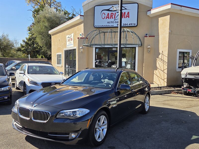 2013 BMW 5 Series 528i  