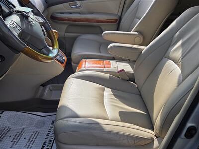 2005 Lexus RX 330 NAVIGATION/ BACKUPCAMRA - Photo 7 - Roseville, CA 95678