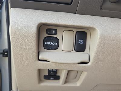 2005 Lexus RX 330 NAVIGATION/ BACKUPCAMRA - Photo 20 - Roseville, CA 95678