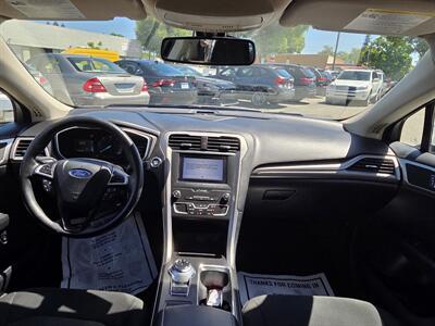 2019 Ford Fusion Hybrid SE   - Photo 13 - Roseville, CA 95678