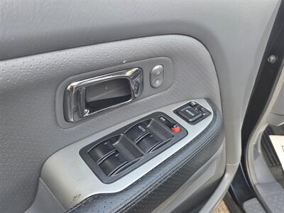 2004 Honda Pilot EX-L 4WD - 1 Owner - - Photo 9 - Roseville, CA 95678