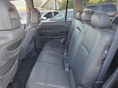 2004 Honda Pilot EX-L 4WD - 1 Owner - - Photo 11 - Roseville, CA 95678