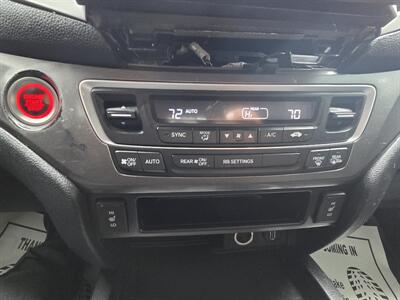 2018 Honda Ridgeline RTL ALL WHEEL DRIVE- Amazing Deal WOOOOOW   - Photo 29 - Roseville, CA 95678