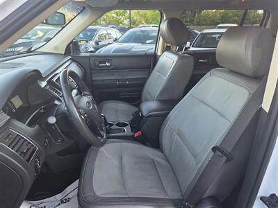 2019 Ford Flex SEL   - Photo 8 - Roseville, CA 95678