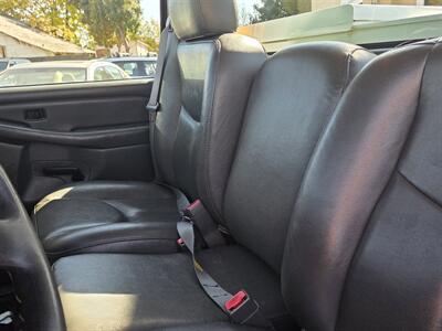 2004 GMC Sierra 2500HD Work Truck 4X4 - Photo 14 - Roseville, CA 95678