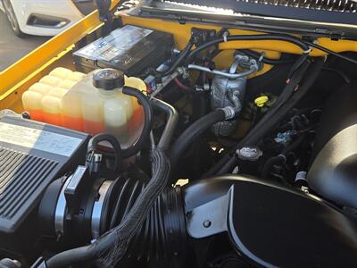 2004 GMC Sierra 2500HD Work Truck 4X4 - Photo 24 - Roseville, CA 95678