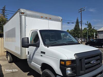 2017 Ford E-350 **BOX TRUCK   - Photo 2 - Roseville, CA 95678