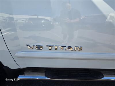 2014 Nissan Titan SV   - Photo 5 - Roseville, CA 95678