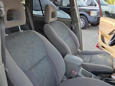 2003 Toyota RAV4 4WD - Photo 21 - Roseville, CA 95678