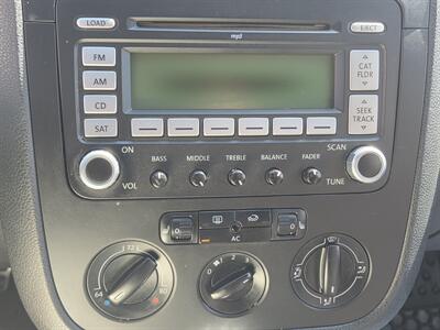 2009 Volkswagen GTI Base PZEV - Photo 18 - Roseville, CA 95678