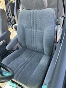 2003 Toyota Sienna CE - 1 OWNER ONLY - LOW MILEAGE - MUST SEE!  Ce - Photo 9 - Roseville, CA 95678